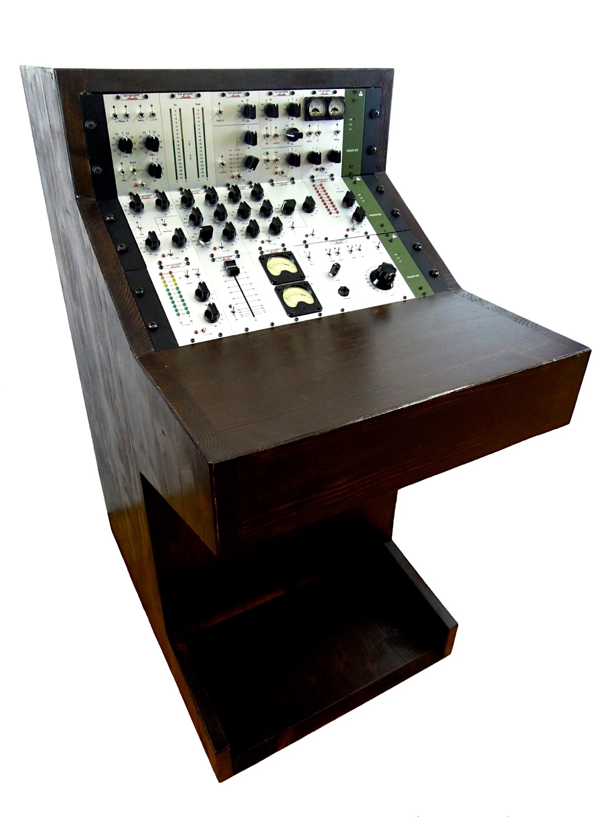 Modular-Mastering-Desk